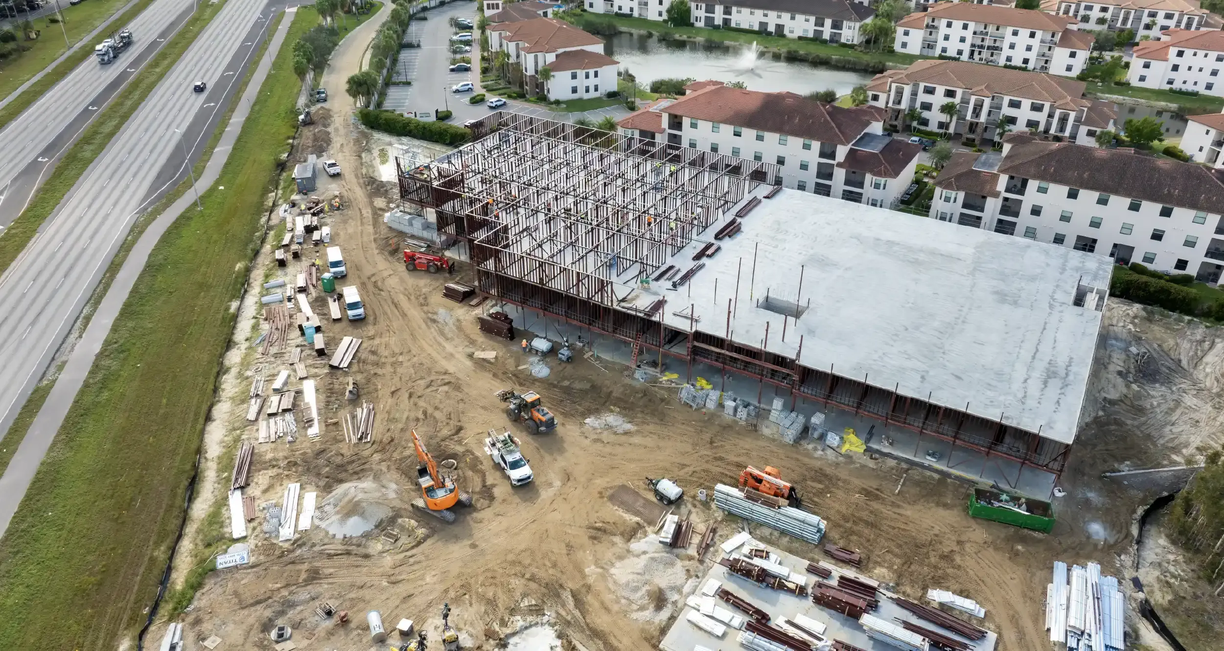 construccion-comercial.webp
