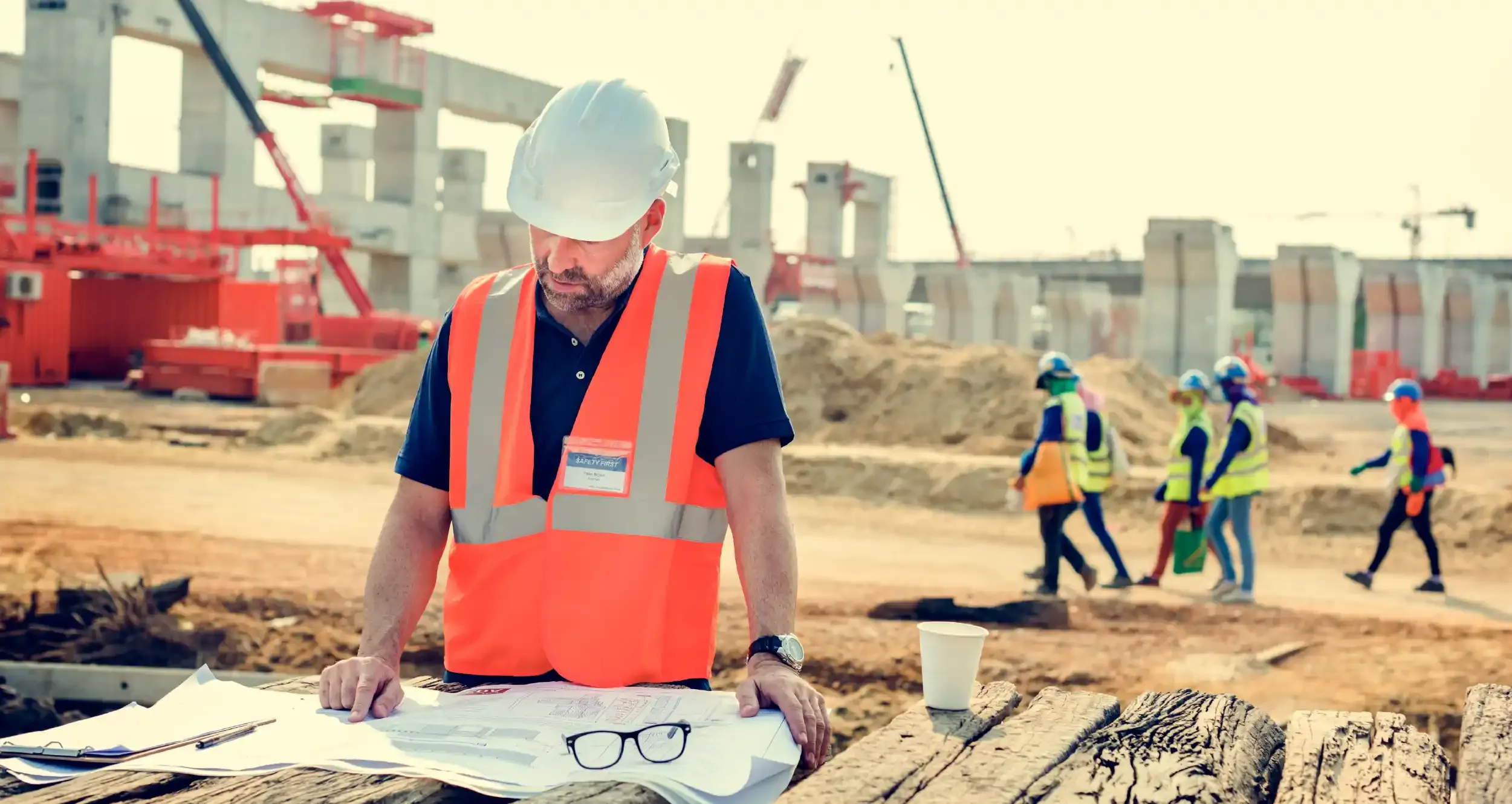 Ingeniero civil, el pilar técnico que transforma proyectos en realidades